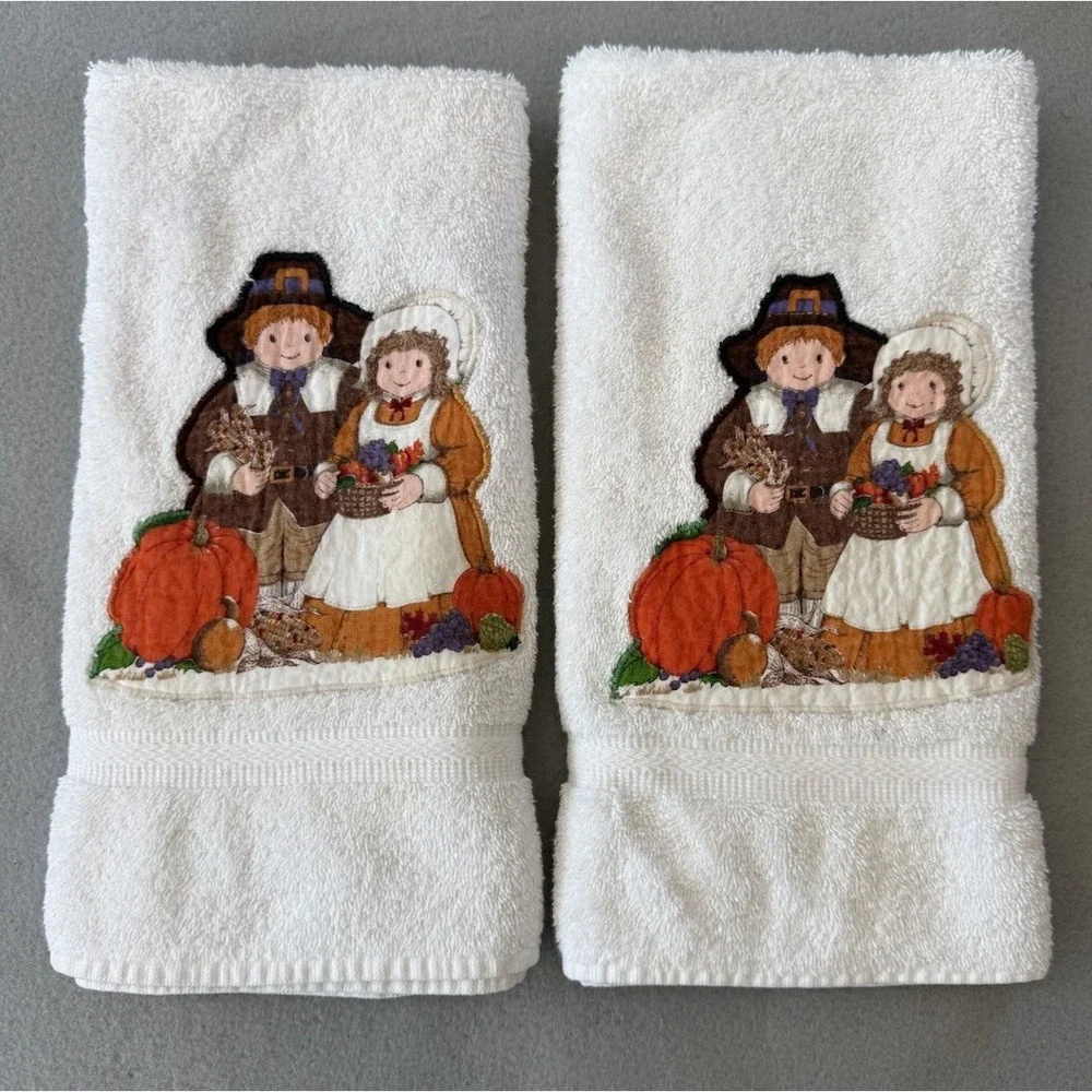 Preferred Comfort Pilgrims Kitchen Towels Thanksgiving Hand Towel Embroidered